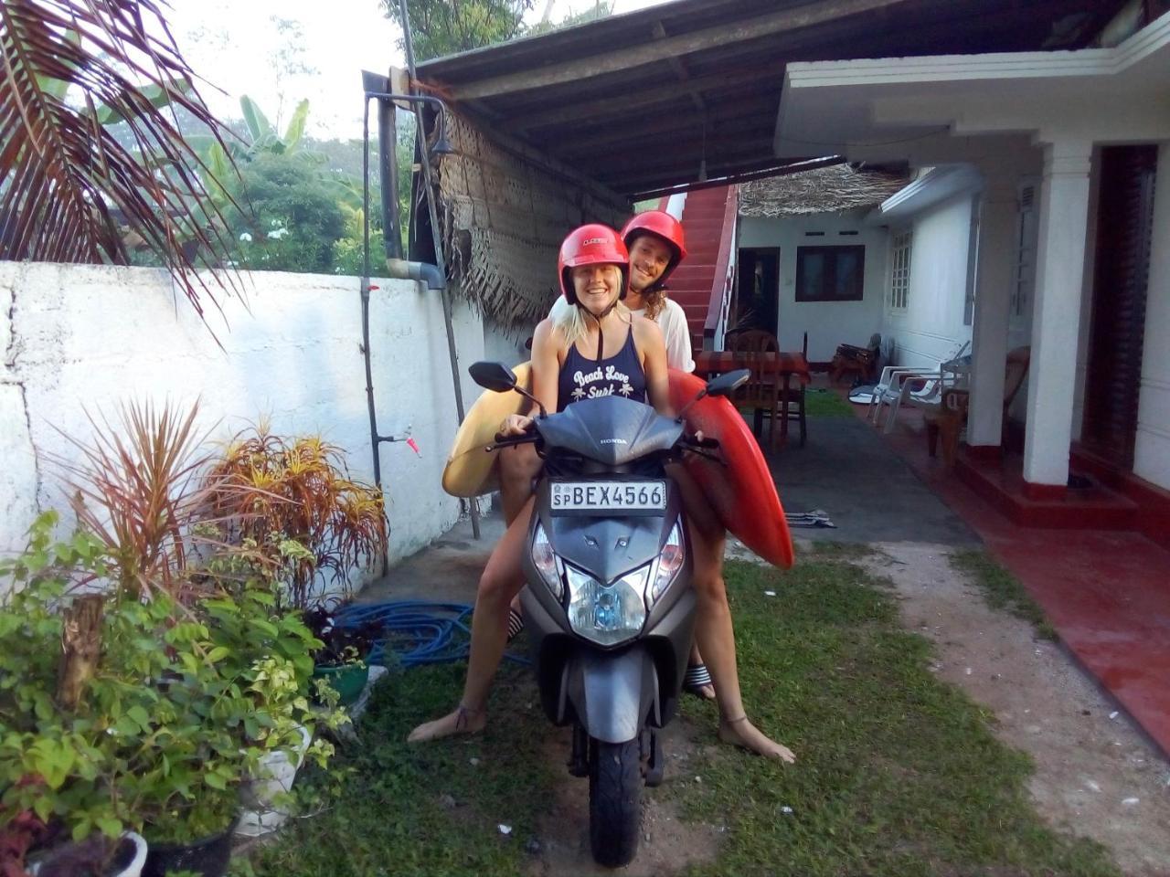 Ocean Edge Villa Midigama Luaran gambar